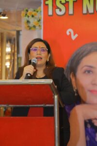 <span class="clt">ESHA GULATI</span>